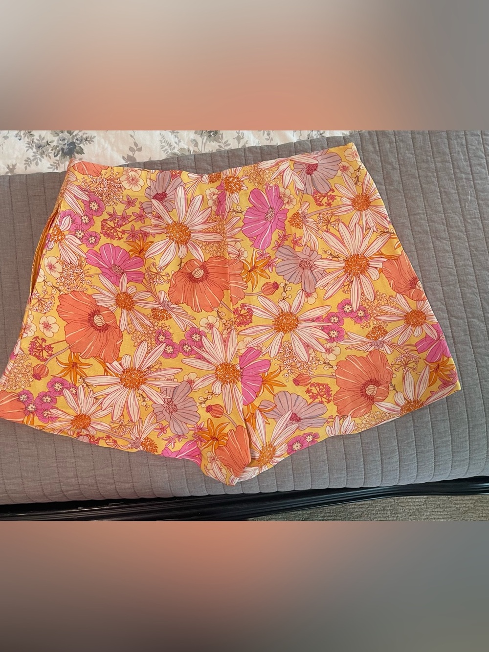 H&M Yellow Floral High-Waist Women's Shorts with Pink & Orange Blooms
